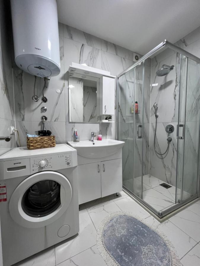 Apartman Ano Lux ノヴィ・パザル エクステリア 写真