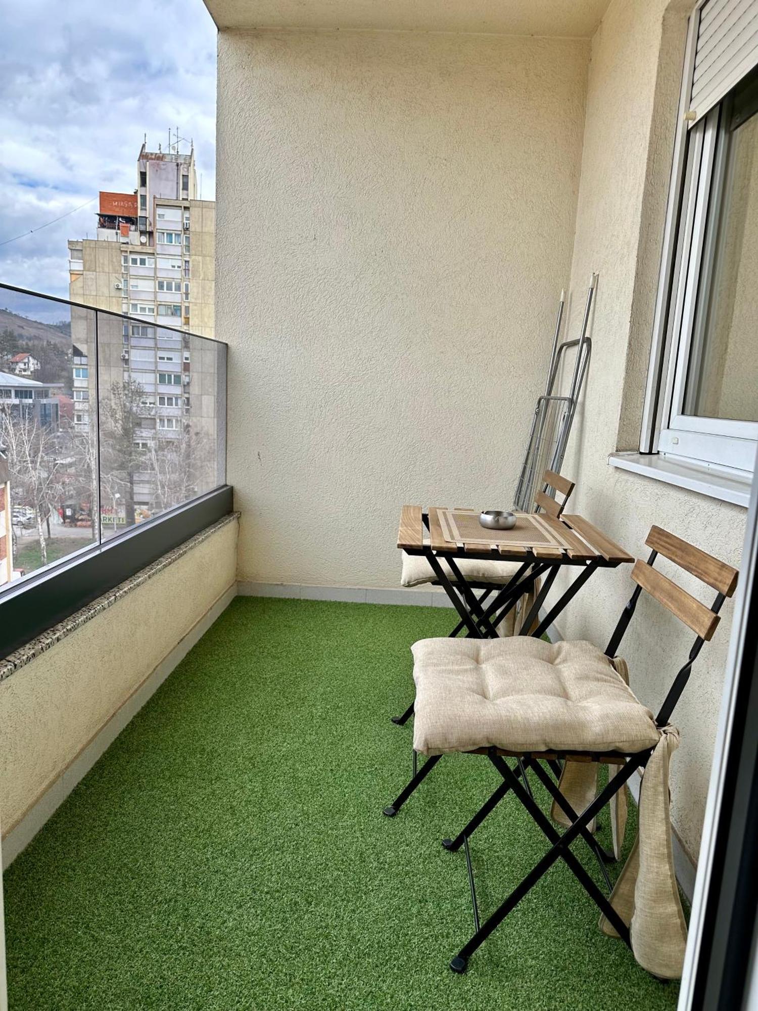 Apartman Ano Lux ノヴィ・パザル エクステリア 写真