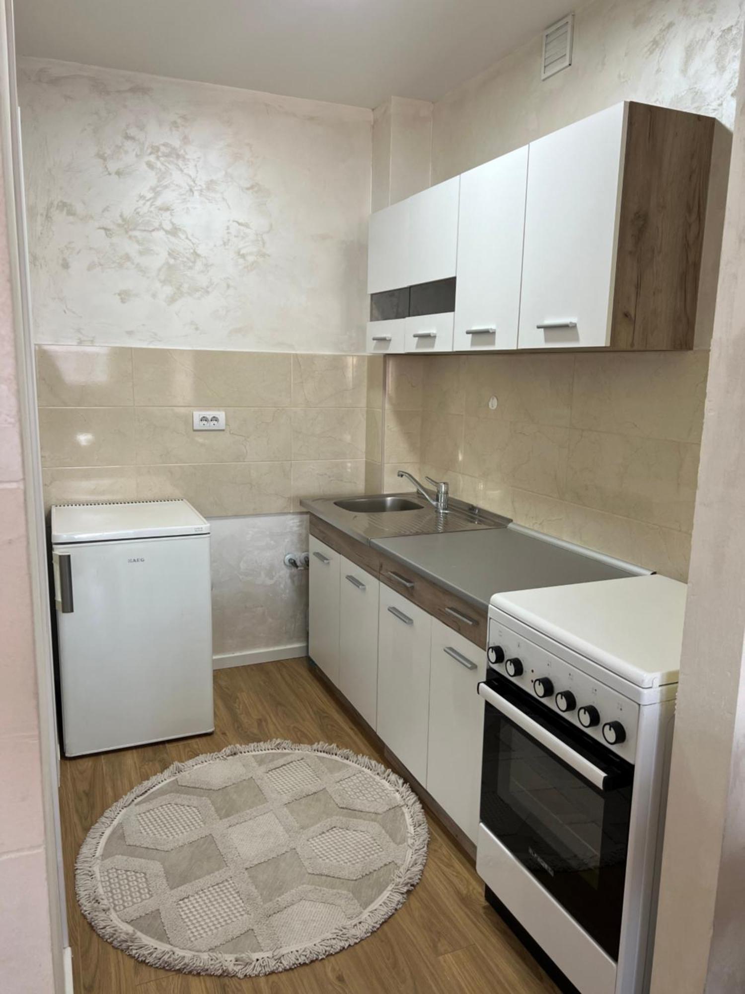 Apartman Ano Lux ノヴィ・パザル エクステリア 写真